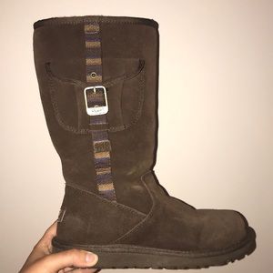 Ugg Cargo Boot (FIT WOMENS SIZE)